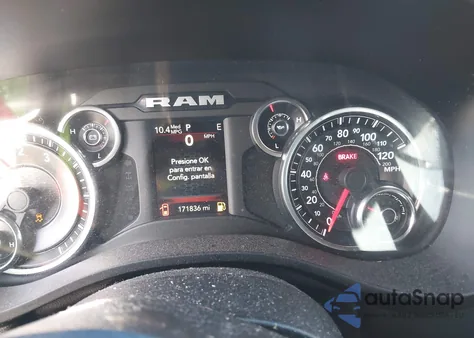 2019 Ram 1500 Big Horn/Lone Star 4X2 6'4 Box z USA, uszkodzony, nr VIN 1C6RREMT4KN685129